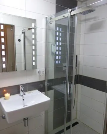 Hotel/restaurant Balkan Hotel *