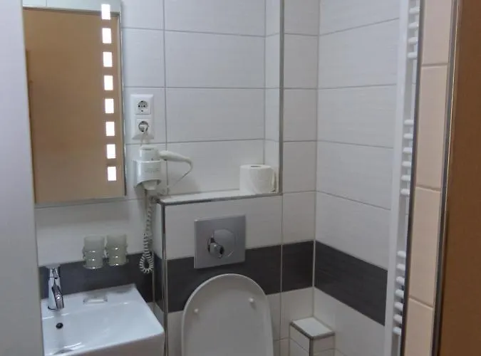 Hotel/restaurant Balkan * Sömmerda